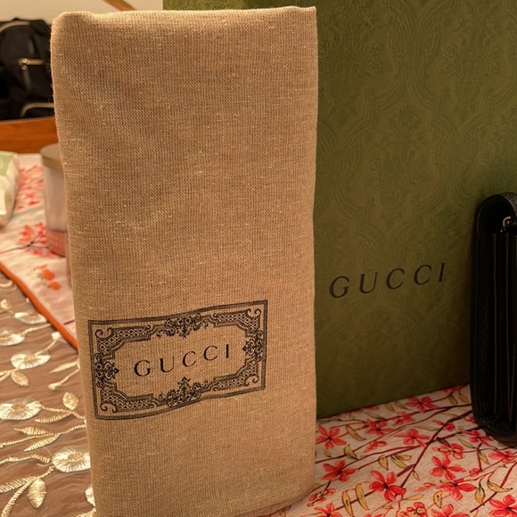 Authentic Gucci - Dionysus collection Crossbody - Picture 3 of 9